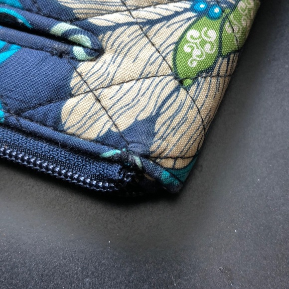 Vera Bradley wallet - Picture 6 of 6